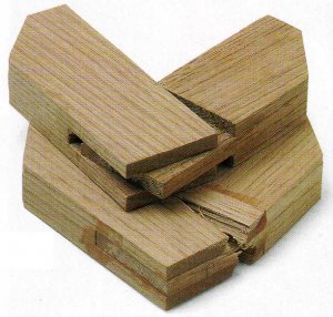 Строительный клей для деревянных поверхностей