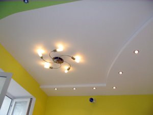 Советы по ремонту потолка в квартире