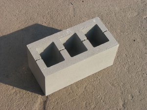 Бетонные блоки для стен. Особенности материала. Технология производства