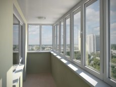 Остекление балкона: какие окна выбрать?