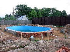 Строительство бассейна на своем участке