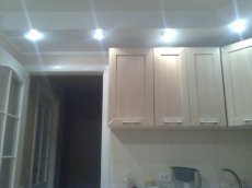 Встраиваемые светильники на кухне