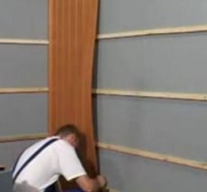 Как облицевать стену панелями ПВХ по каркасу