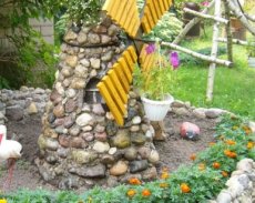 Как украсить загородный участок садовыми скульптурами?