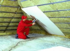 Теплоизоляция чердака и крыши – защита для дома и экономия для его хозяев
