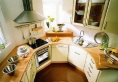 Как идеально обустроить маленькую кухню?