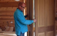 Ремонт двери: деформация, стук и скрип 