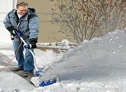Особенности использования снегоуборочных лопат