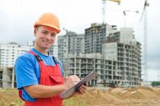 Оценка условий труда строителя. В чем преимущества?