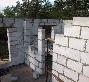 Особенности использование пенобетонных блоков в строительных целях