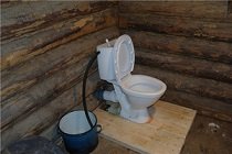 Туалет без ямы: какой бывает