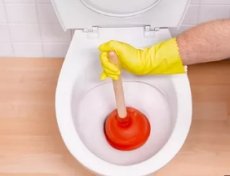 Запах канализации в туалете: причины и способы их устранения