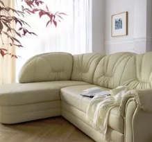 Почему стоит выбрать кожаный диван со спальным местом