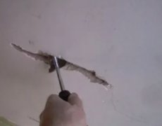 Способы ремонта мелких трещин в штукатурке