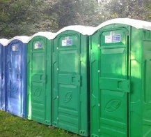 Туалетные кабины для дачи