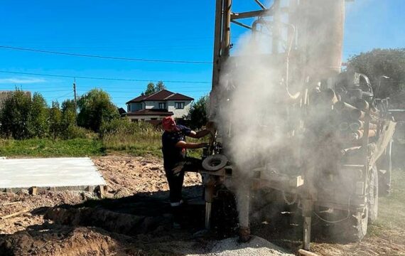 Каким может быть устройство скважины?